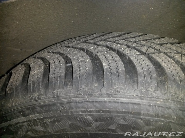 Nissan Micra 1,2 2016 v pěkném stavu 2016