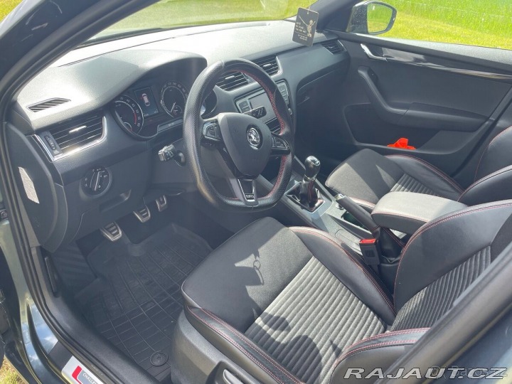 Škoda Octavia 2,0 3 RS Combi TDI 135 2016