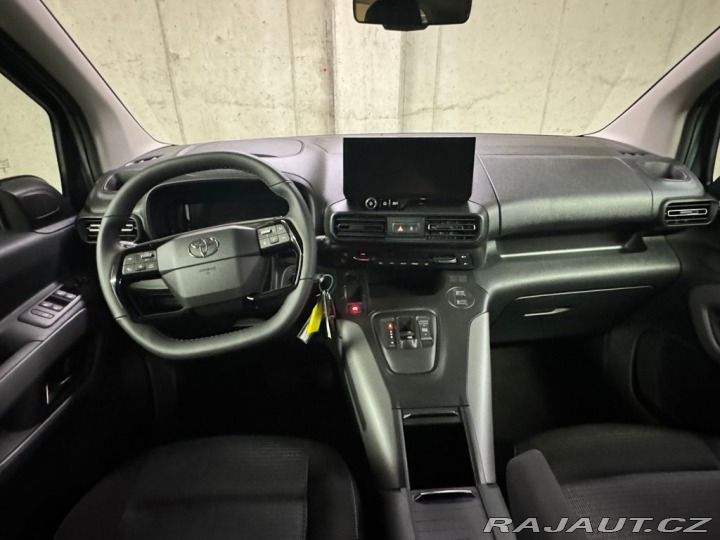 Toyota ProAce City Verso 1.5, D, AT, Long, Family 2026