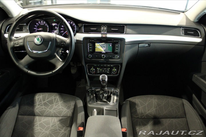 Škoda Superb TDi 4x4 Combi Nový Servis 2013