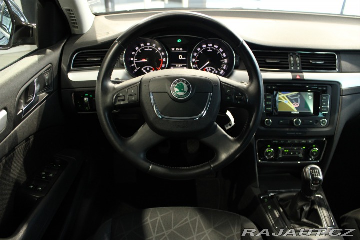 Škoda Superb TDi 4x4 Combi Nový Servis 2013