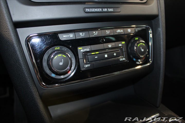 Škoda Superb TDi 4x4 Combi Nový Servis 2013