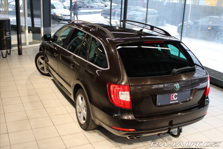 Škoda Superb TDi 4x4 Combi Nový Servis 2013