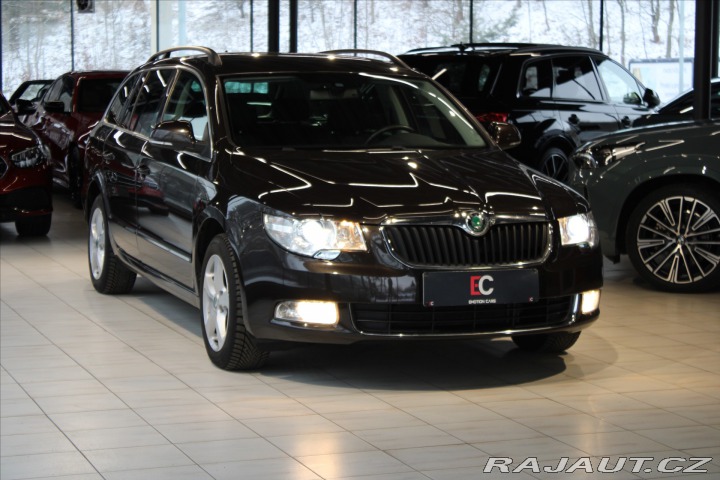 Škoda Superb TDi 4x4 Combi Nový Servis 2013