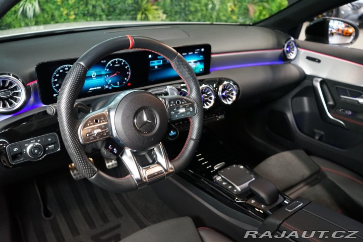 Mercedes-Benz A A35*AMG*4M*KEYLESS*KAMERA 2022