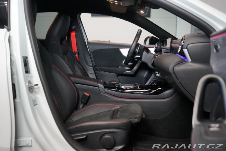 Mercedes-Benz A A35*AMG*4M*KEYLESS*KAMERA 2022