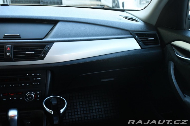 BMW X1 xDrive18d 2xKOLA 2011