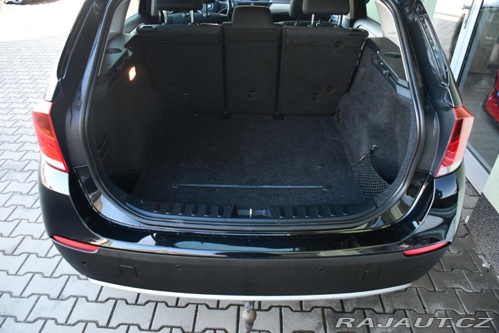 BMW X1 xDrive18d 2xKOLA 2011