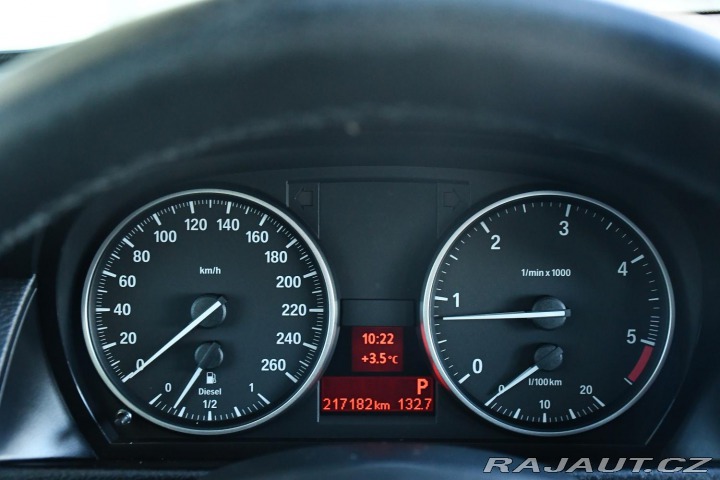 BMW X1 xDrive18d 2xKOLA 2011