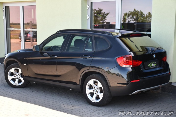 BMW X1 xDrive18d 2xKOLA 2011