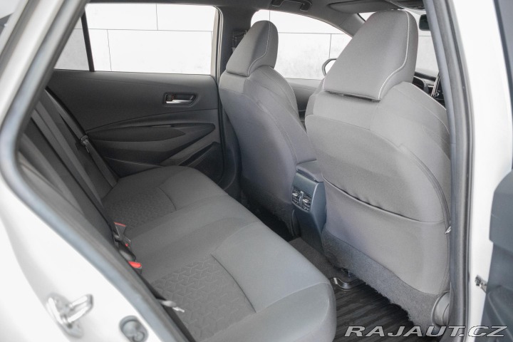 Toyota Corolla TS 1.8 REZERVACE 2022