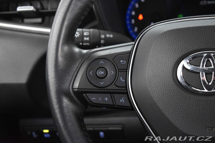 Toyota Corolla TS 1.8 REZERVACE 2022