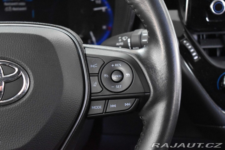 Toyota Corolla TS 1.8 HYBRID*KAMERA*DPH* 2022