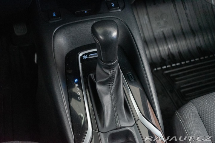 Toyota Corolla TS 1.8 REZERVACE 2022