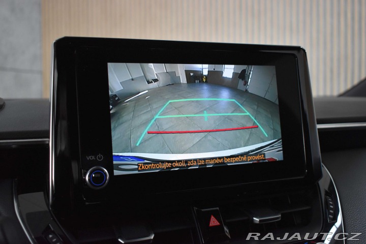 Toyota Corolla TS 1.8 HYBRID*KAMERA*DPH* 2022