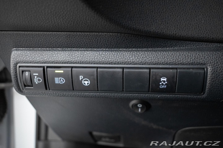 Toyota Corolla TS 1.8 REZERVACE 2022