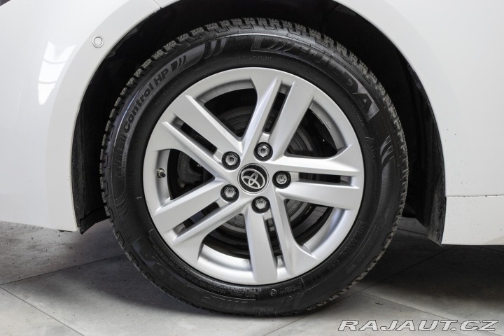 Toyota Corolla TS 1.8 REZERVACE 2022