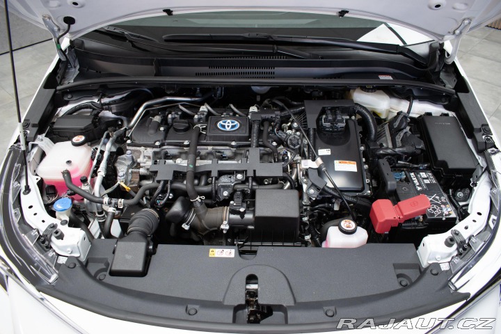 Toyota Corolla TS 1.8 REZERVACE 2022