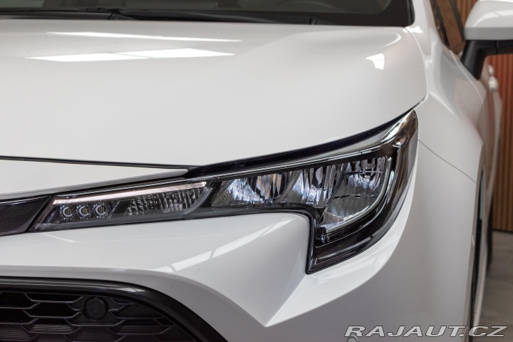 Toyota Corolla TS 1.8 REZERVACE 2022