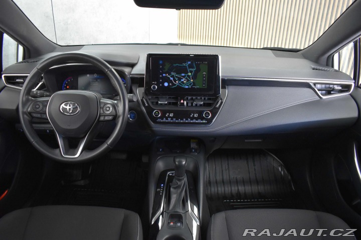 Toyota Corolla TS 1.8 HYBRID*KAMERA*DPH* 2022