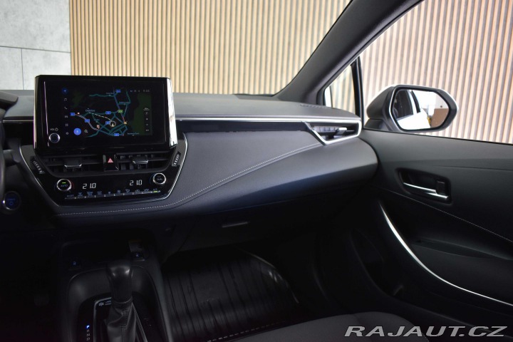 Toyota Corolla TS 1.8 HYBRID*KAMERA*DPH* 2022