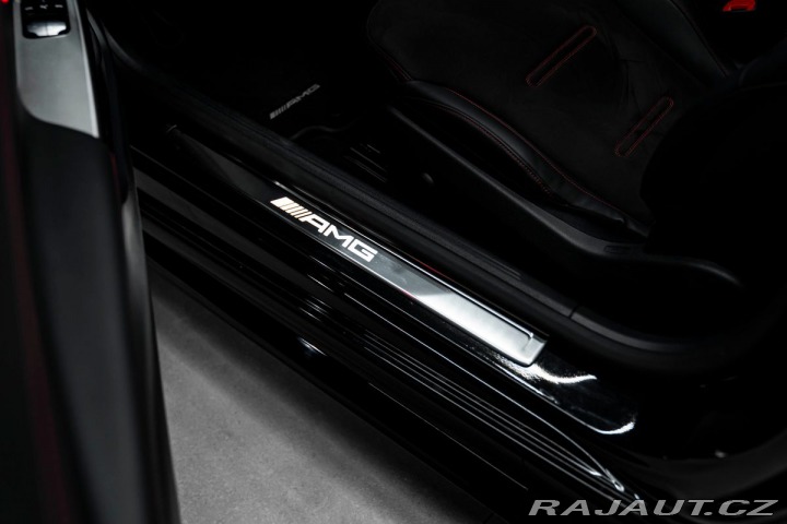 Mercedes-Benz CLE  2025