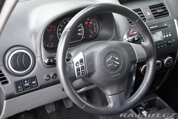Suzuki SX4 1.6i VYHŘ.SEDAČKY AUT.AC 2006