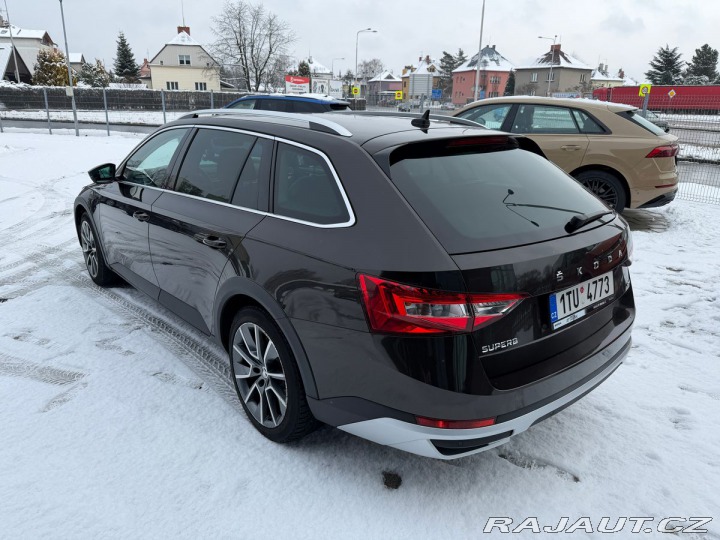 Škoda Superb Scout 2,0TDI 140kW DSG 2020