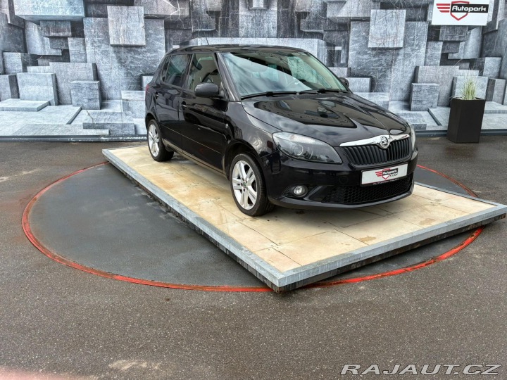 Škoda Fabia 1.2TSi, 63KW, VYHŘ. SEDAD 2014