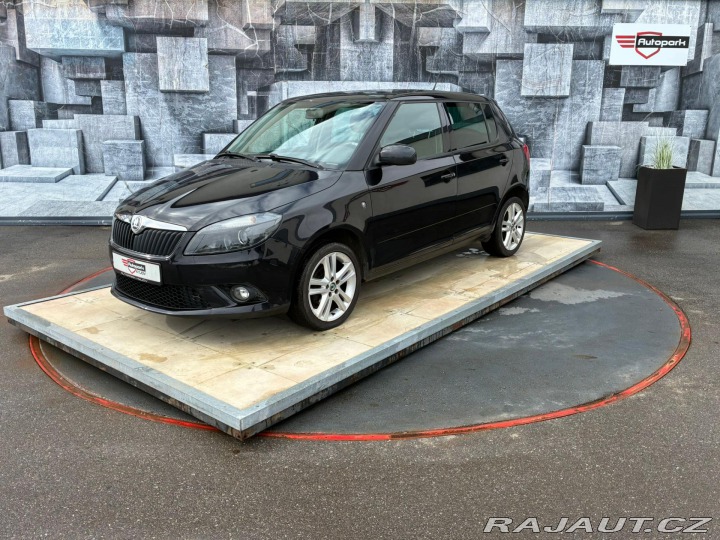 Škoda Fabia 1.2TSi, 96KW, VYHŘ. SEDAD 2014
