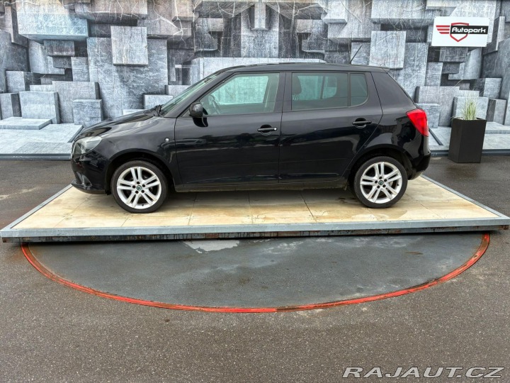 Škoda Fabia 1.2TSi, 63KW, VYHŘ. SEDAD 2014