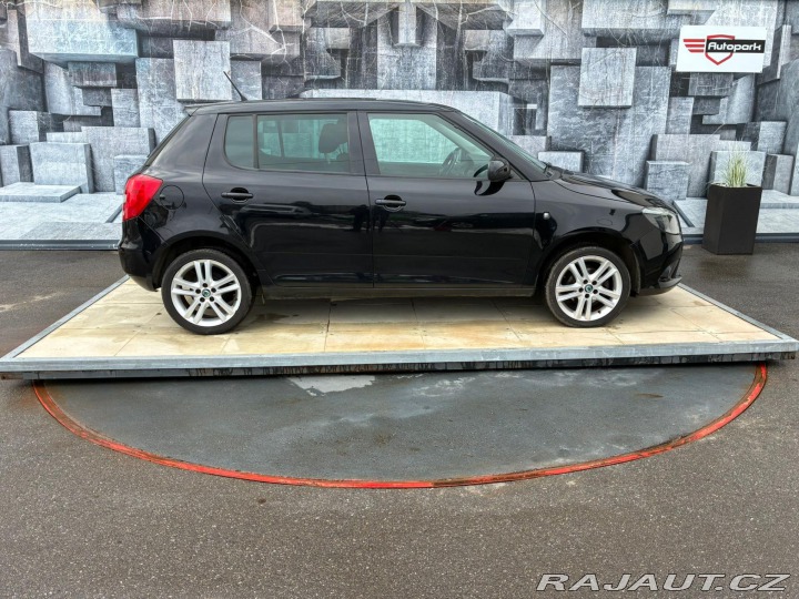Škoda Fabia 1.2TSi, 96KW, VYHŘ. SEDAD 2014