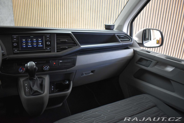 Volkswagen Caravelle 2.0TDI 110kW DSG*9.MÍST*2 2022