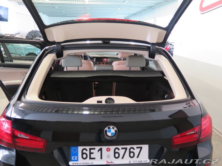 BMW 5 530d Xenony Navi Kůže,ser 2015