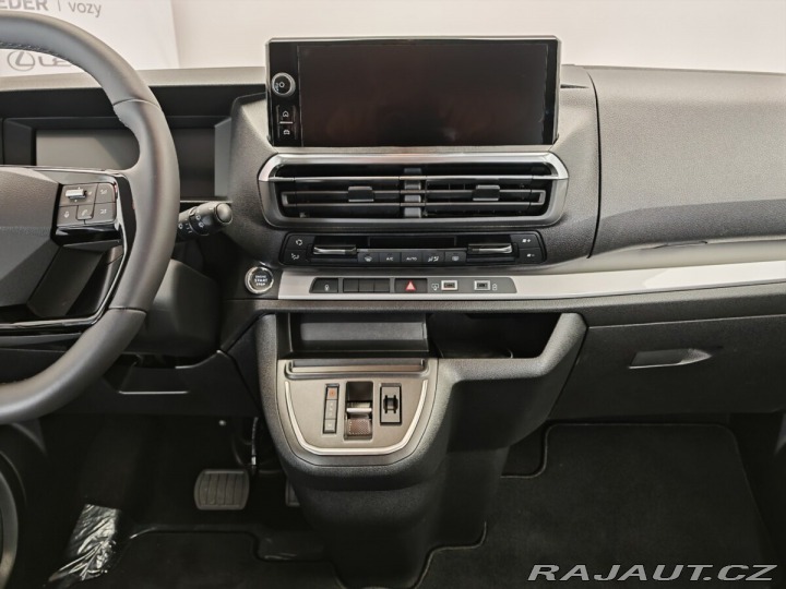 Toyota ProAce Verso 2,0D L2 8AT Family 8S 2025