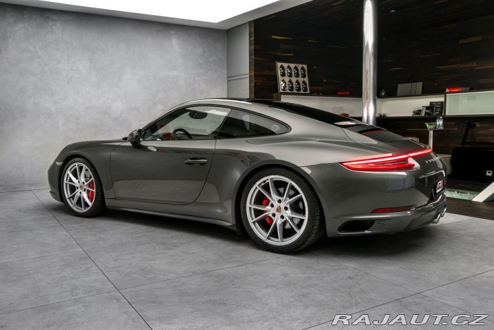 Porsche 911 Carrera 4S Chrono Approve 2016