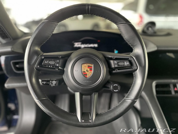 Porsche Taycan 4S Perf*Chrono*Odvětr.Sed 2021