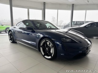 Porsche Taycan 4S Perf*Chrono*Odvětr.Sed 2021