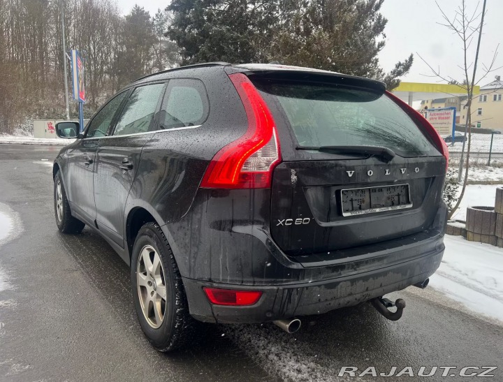 Volvo XC60  2010