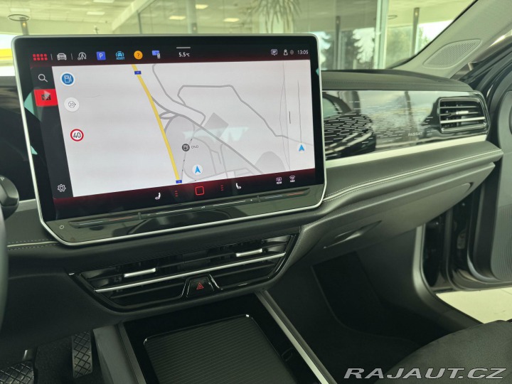 Volkswagen Passat 1,5 eTSI DSG*REZERVACE! 2024
