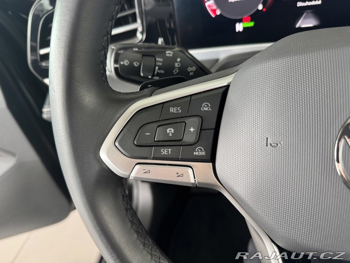 Volkswagen Passat 1,5 eTSI DSG*REZERVACE! 2024