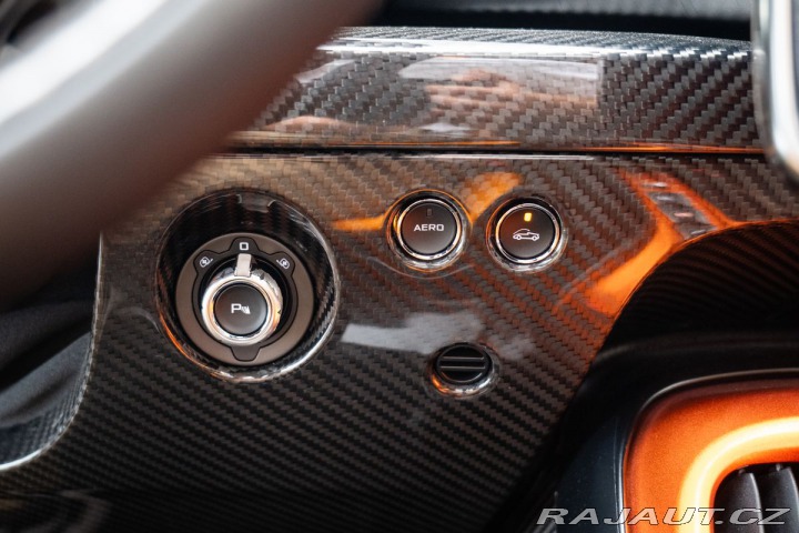 McLaren Ostatní modely One of 149/Lift/Karbon 1800