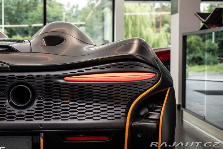 McLaren Ostatní modely One of 149/Lift/Karbon 1800