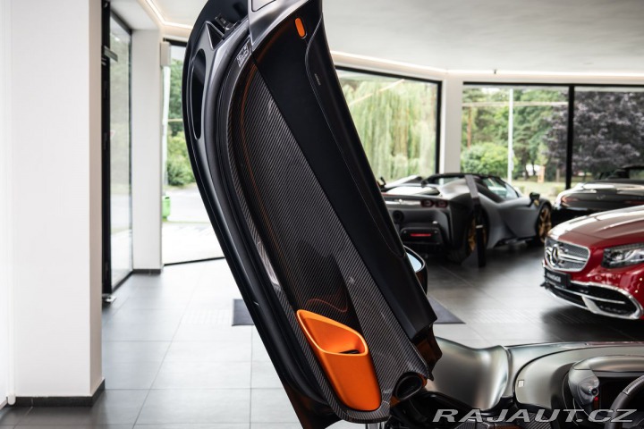 McLaren Ostatní modely One of 149/Lift/Karbon 1800