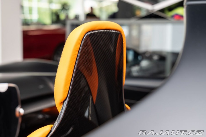 McLaren Ostatní modely One of 149/Lift/Karbon 2021