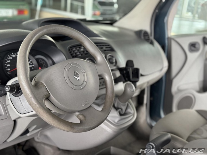 Renault Kangoo 1,6i 78kW*PoServisu*REZER 2009