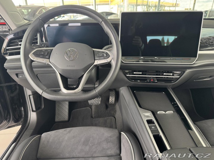 Volkswagen Passat Variant 1,5 eTSI DSG*REZE 2024