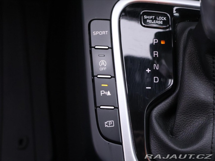 Kia Ceed 1,5 T-GDI 117kW Aut. CZ D 2023