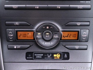 Toyota Auris 2,0 D-4D 93kW Xenon Tažné 2007