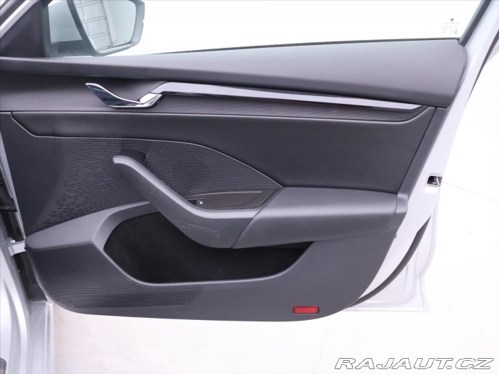 Škoda Octavia 2,0 TDI 110kW DSG DPH Mat 2022